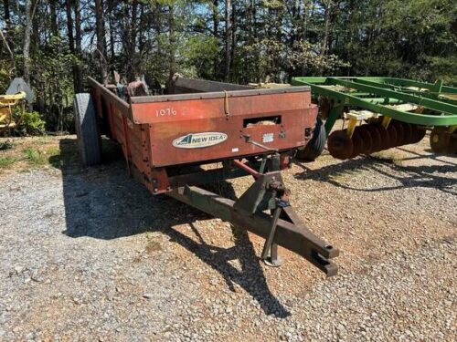 New Idea AGCO 217 Manure Spreader - Image 2