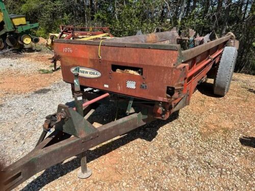 New Idea AGCO 217 Manure Spreader