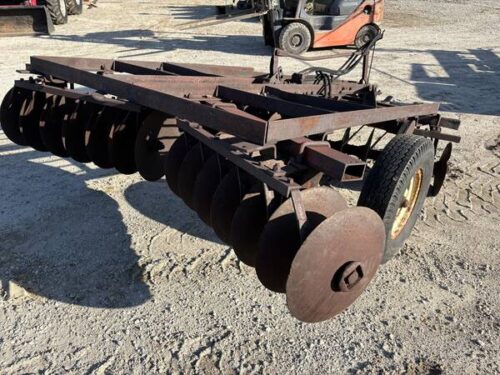 International Model 37 Disk Harrow - Image 2
