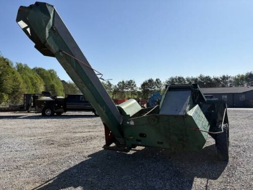 New Idea AGCO 324 Corn Picker - Image 5