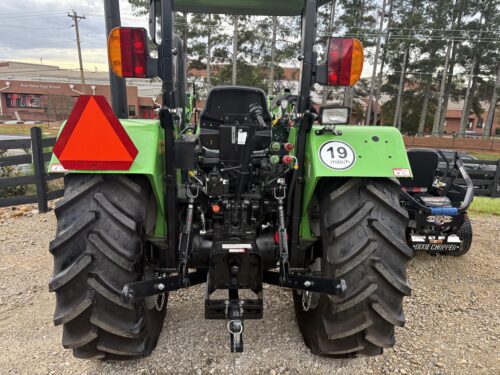 Deutz-Fahr 4065 Tractor + Loader - Image 4