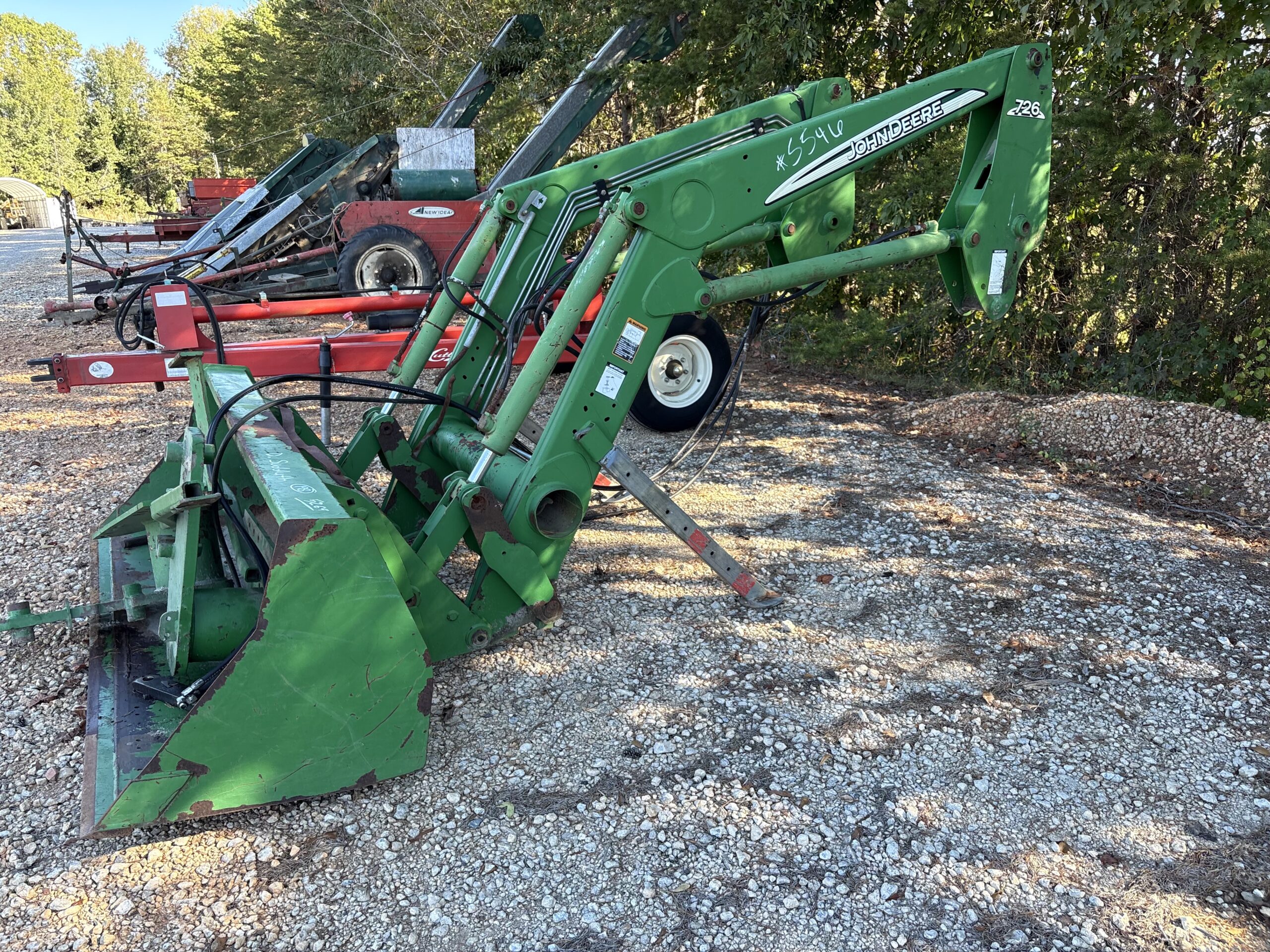 John Deere 726 Loader