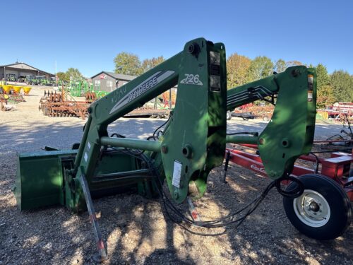 John Deere 726 Loader - Image 3
