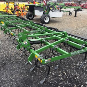 Unveferth Perfecta 10 Plows