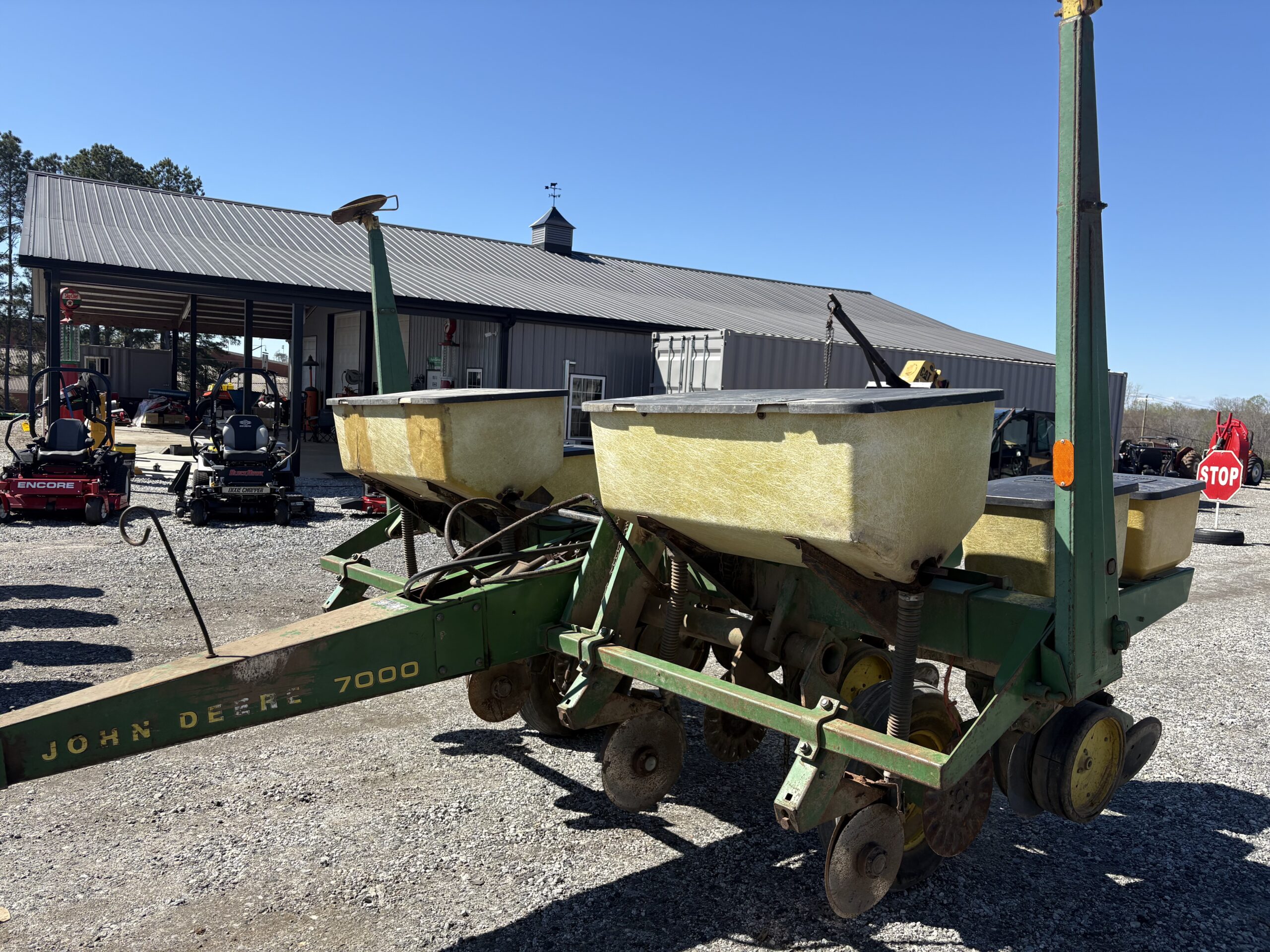 John Deere 7000 Planter