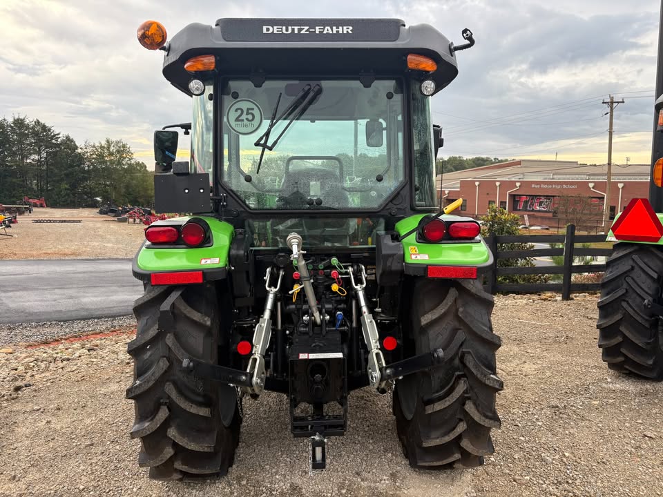 Deutz Fahr 5080 GS Tractor + Loader - Image 5
