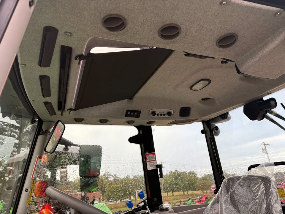 Deutz Fahr 5080 GS Tractor + Loader - Image 6